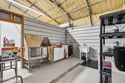 2732 White Oak River Road Maysville NC 28555