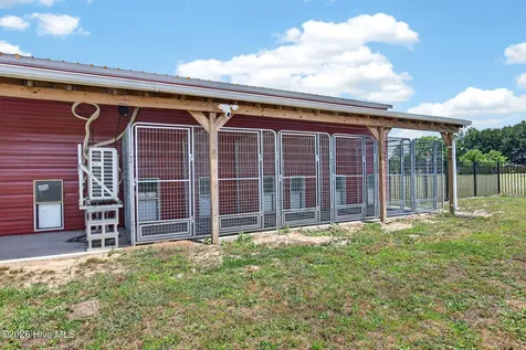 2732 White Oak River Road Maysville NC 28555