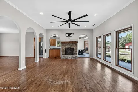 2732 White Oak River Road Maysville NC 28555