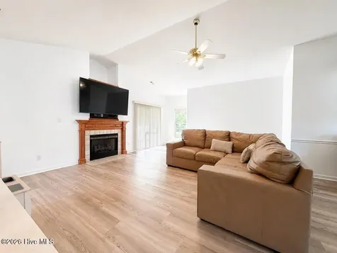 401 Fairmont Lane Jacksonville NC 28540