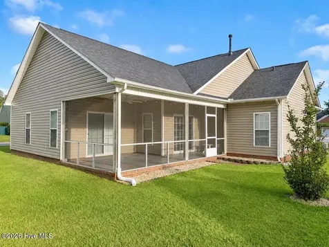401 Fairmont Lane Jacksonville NC 28540