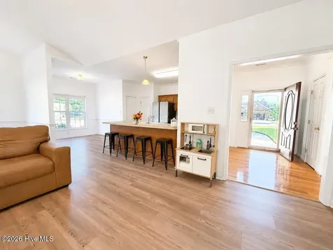 401 Fairmont Lane Jacksonville NC 28540