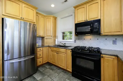 5711 Sloop Court New Bern NC 28560