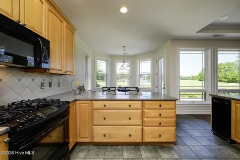 5711 Sloop Court New Bern NC 28560