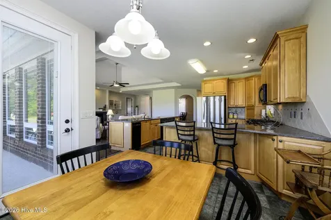 5711 Sloop Court New Bern NC 28560