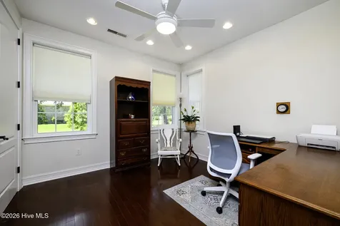 5711 Sloop Court New Bern NC 28560