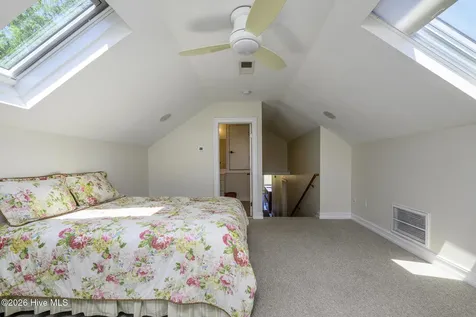 5711 Sloop Court New Bern NC 28560
