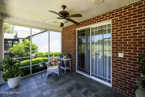 5711 Sloop Court New Bern NC 28560