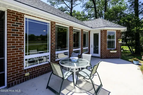 5711 Sloop Court New Bern NC 28560