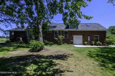 5711 Sloop Court New Bern NC 28560