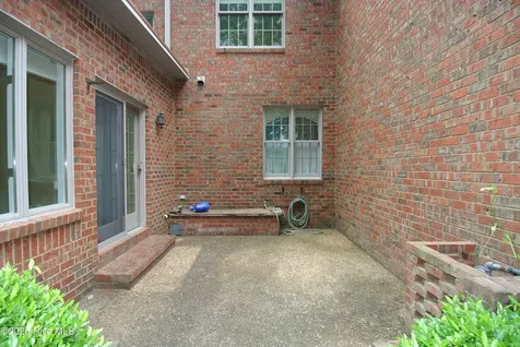 1113 Devonshire Drive Trent Woods NC 28562