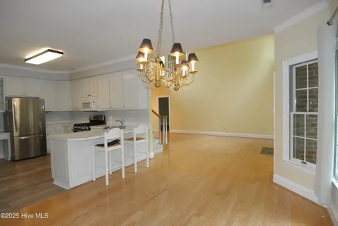 1113 Devonshire Drive Trent Woods NC 28562