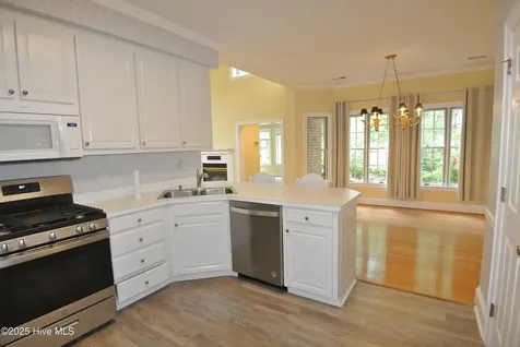 1113 Devonshire Drive Trent Woods NC 28562