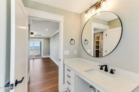 5515 E Beach Drive Oak Island NC 28465