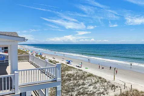 5515 E Beach Drive Oak Island NC 28465