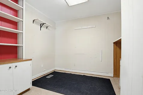 502 W 33rd Street Lumberton NC 28358