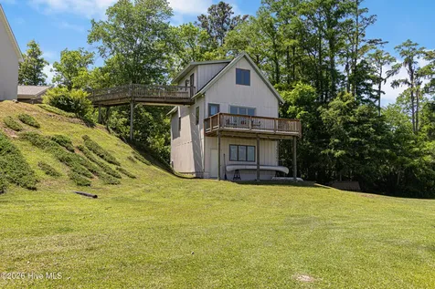 4100 N Rivershore Drive New Bern NC 28560