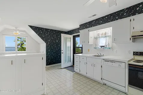 4100 N Rivershore Drive New Bern NC 28560