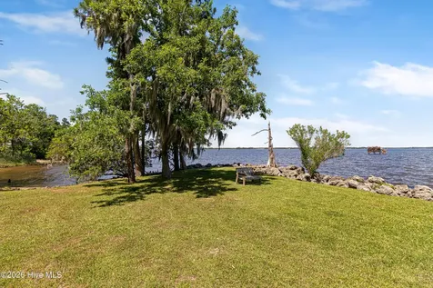 4100 N Rivershore Drive New Bern NC 28560
