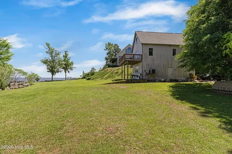 4100 N Rivershore Drive New Bern NC 28560