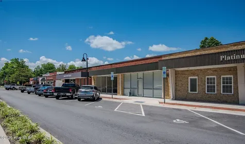 515 New Bridge Street Jacksonville NC 28540