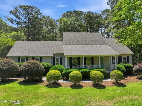 120 Plantation Drive Swansboro NC 28584