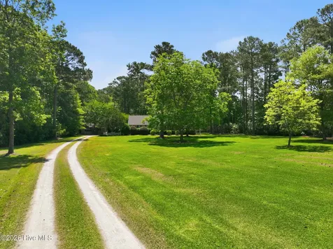 120 Plantation Drive Swansboro NC 28584