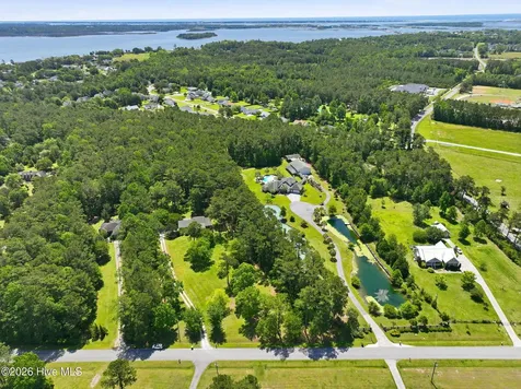 120 Plantation Drive Swansboro NC 28584