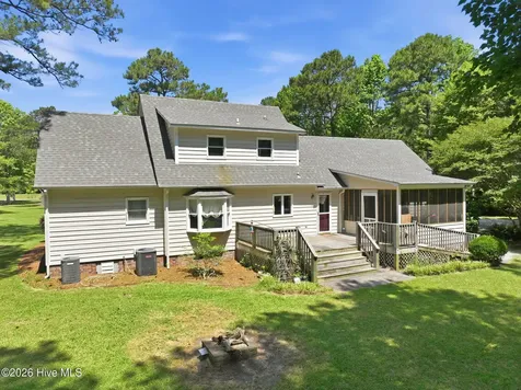 120 Plantation Drive Swansboro NC 28584