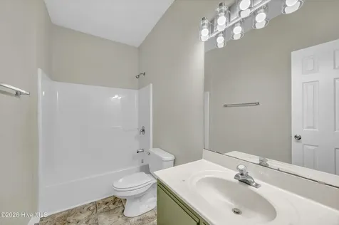 733 Bragg Drive Wilmington NC 28412