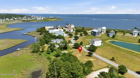 647 Cannonsgate Drive Newport NC 28570