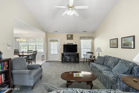 208 Mulligan Drive Swansboro NC 28584