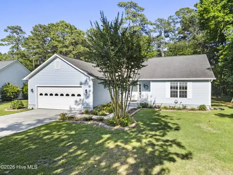 208 Mulligan Drive Swansboro NC 28584