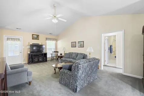 208 Mulligan Drive Swansboro NC 28584
