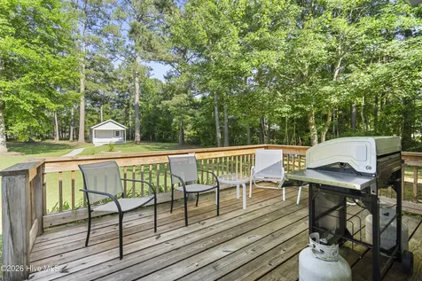 208 Mulligan Drive Swansboro NC 28584