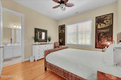 1111 Congressional Lane Wilmington NC 28411