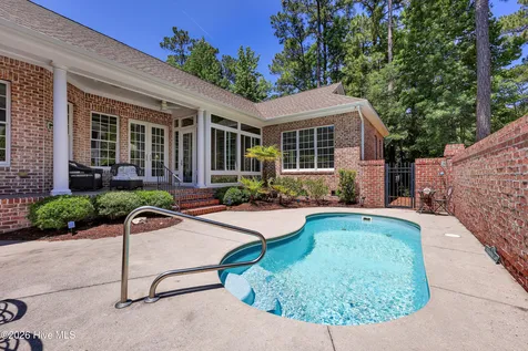 1111 Congressional Lane Wilmington NC 28411