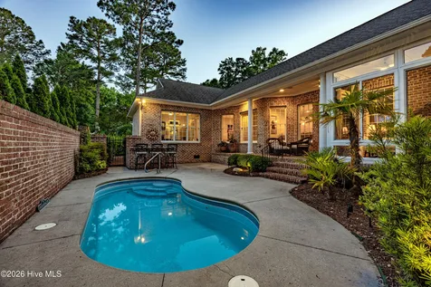 1111 Congressional Lane Wilmington NC 28411