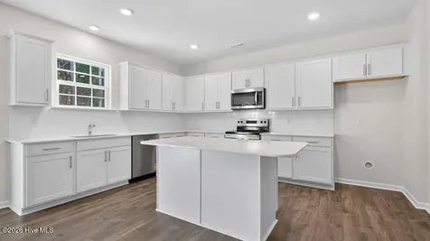1106 Shoreline Drive Vass NC 28394