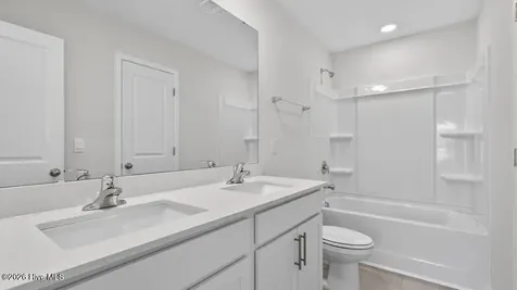 1106 Shoreline Drive Vass NC 28394