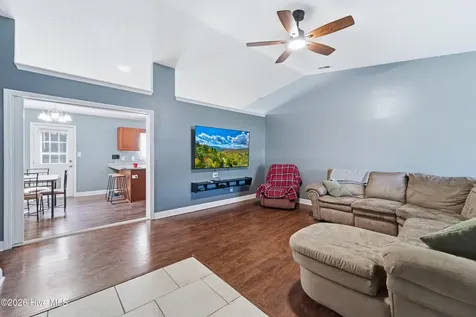 109 Turtle Creek Court Jacksonville NC 28540