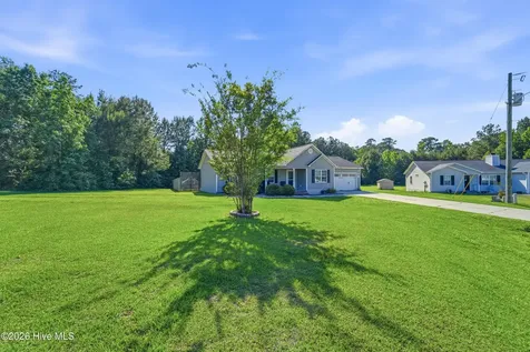 109 Turtle Creek Court Jacksonville NC 28540