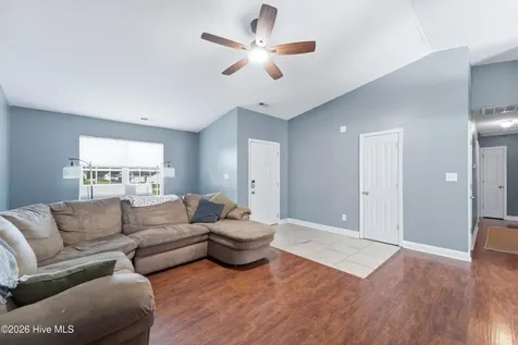109 Turtle Creek Court Jacksonville NC 28540