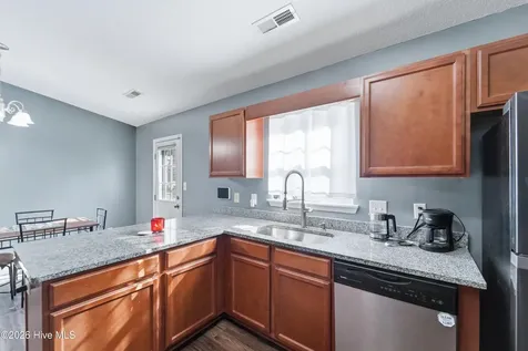 109 Turtle Creek Court Jacksonville NC 28540