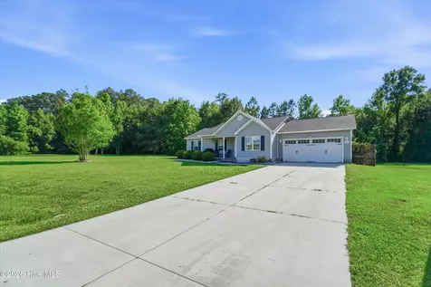 109 Turtle Creek Court Jacksonville NC 28540