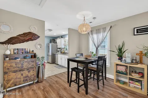 109 Gores Row Wilmington NC 28401