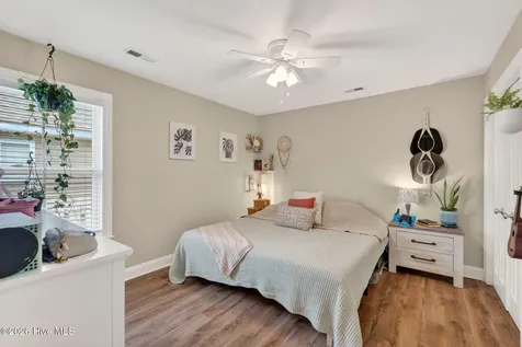 109 Gores Row Wilmington NC 28401