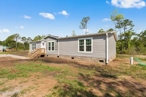 6830 Lewis Drive SE Winnabow NC 28479
