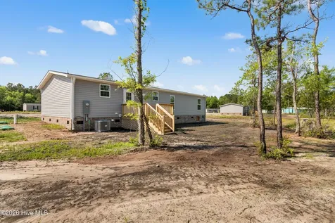 6830 Lewis Drive SE Winnabow NC 28479