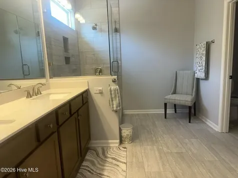 5636 Coral Tide Avenue Wilmington NC 28412